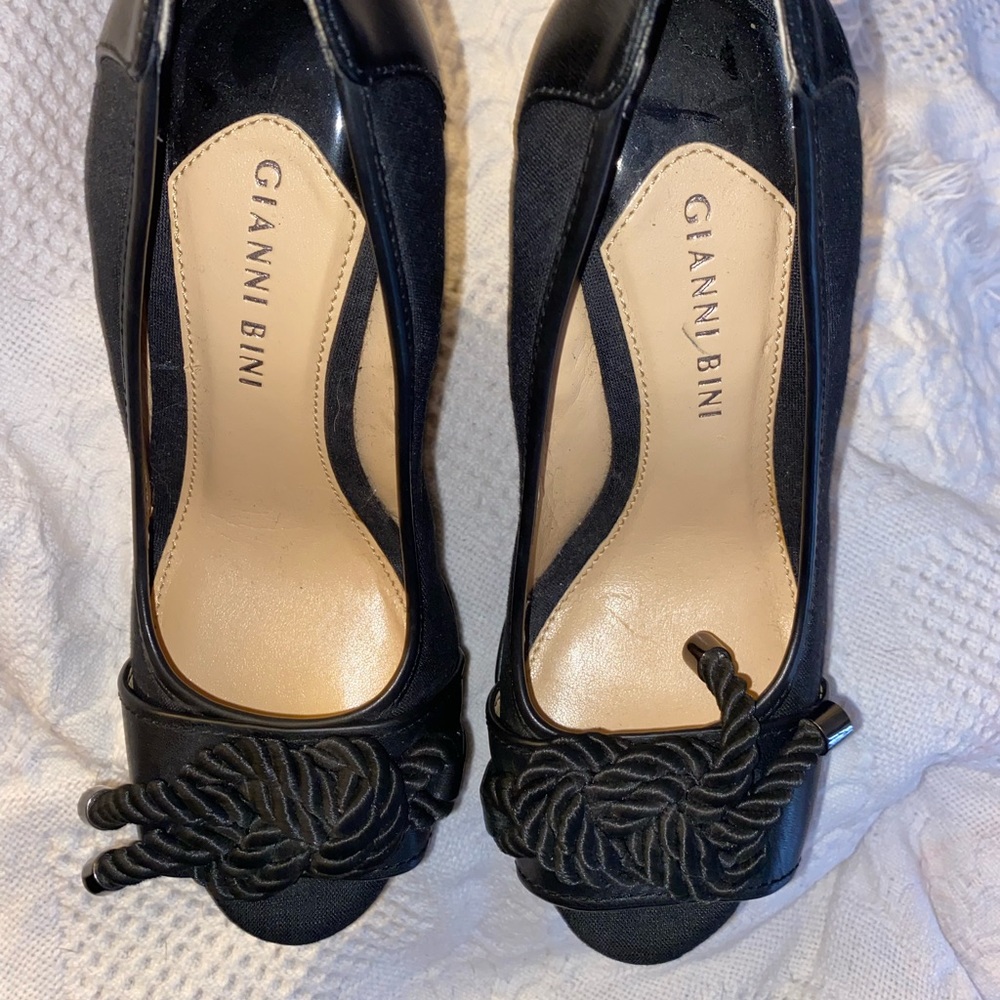 Gianni Bini Wedge
